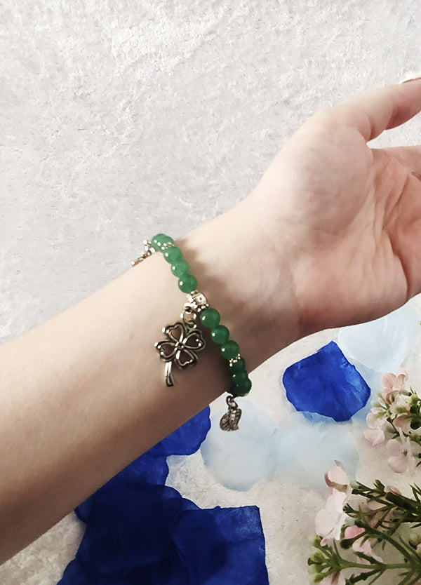 Pulsera De La Suerte Con Cuatro Dijes jade verde | AMISTAD